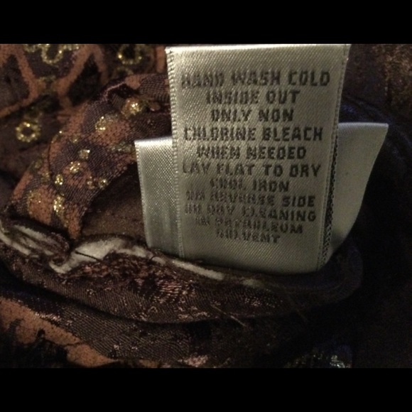 NWOT. Chico’s Reversible Quilted Vest, Dark Plum, XL. - Picture 7 of 9